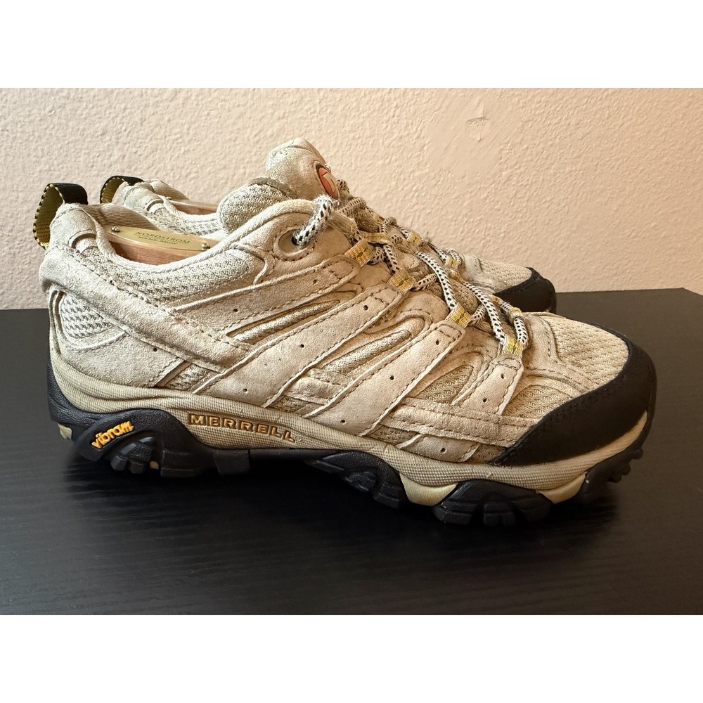 Merrell Moab 2 Ventilator Womens 7.5 Hiking Shoes Vibram Sneakers Beige Brown